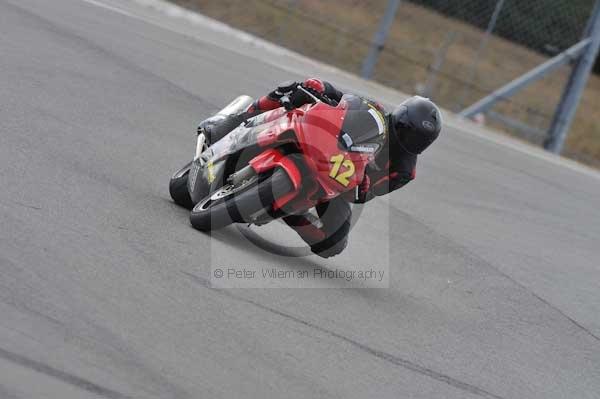Motorcycle action photographs;Trackday digital images;donington;donington park leicestershire;donington photographs;event digital images;eventdigitalimages;no limits trackday;peter wileman photography;trackday;trackday photos
