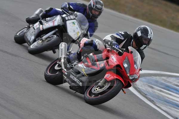 Motorcycle action photographs;Trackday digital images;donington;donington park leicestershire;donington photographs;event digital images;eventdigitalimages;no limits trackday;peter wileman photography;trackday;trackday photos