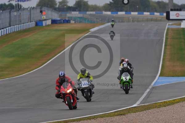 Motorcycle action photographs;Trackday digital images;donington;donington park leicestershire;donington photographs;event digital images;eventdigitalimages;no limits trackday;peter wileman photography;trackday;trackday photos