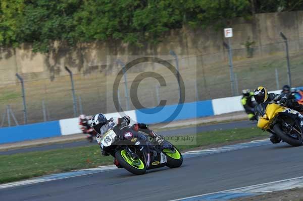 Motorcycle action photographs;Trackday digital images;donington;donington park leicestershire;donington photographs;event digital images;eventdigitalimages;no limits trackday;peter wileman photography;trackday;trackday photos