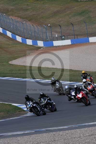 Motorcycle action photographs;Trackday digital images;donington;donington park leicestershire;donington photographs;event digital images;eventdigitalimages;no limits trackday;peter wileman photography;trackday;trackday photos