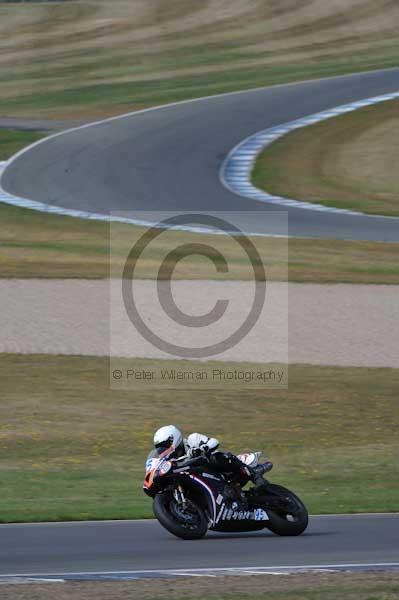 Motorcycle action photographs;Trackday digital images;donington;donington park leicestershire;donington photographs;event digital images;eventdigitalimages;no limits trackday;peter wileman photography;trackday;trackday photos