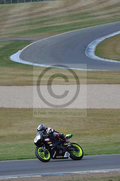 Motorcycle action photographs;Trackday digital images;donington;donington park leicestershire;donington photographs;event digital images;eventdigitalimages;no limits trackday;peter wileman photography;trackday;trackday photos