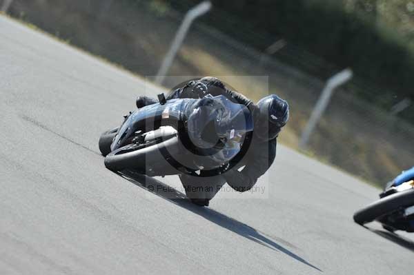 Motorcycle action photographs;Trackday digital images;donington;donington park leicestershire;donington photographs;event digital images;eventdigitalimages;no limits trackday;peter wileman photography;trackday;trackday photos