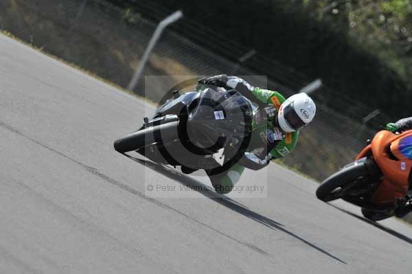 Motorcycle action photographs;Trackday digital images;donington;donington park leicestershire;donington photographs;event digital images;eventdigitalimages;no limits trackday;peter wileman photography;trackday;trackday photos