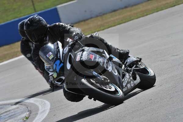 Motorcycle action photographs;Trackday digital images;donington;donington park leicestershire;donington photographs;event digital images;eventdigitalimages;no limits trackday;peter wileman photography;trackday;trackday photos