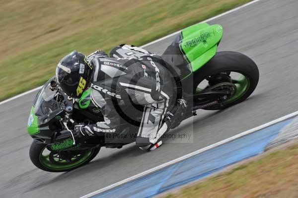 Motorcycle action photographs;Trackday digital images;donington;donington park leicestershire;donington photographs;event digital images;eventdigitalimages;no limits trackday;peter wileman photography;trackday;trackday photos