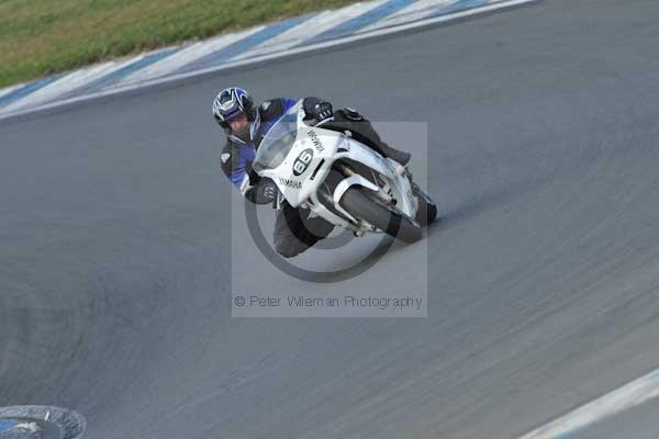 Motorcycle action photographs;Trackday digital images;donington;donington park leicestershire;donington photographs;event digital images;eventdigitalimages;no limits trackday;peter wileman photography;trackday;trackday photos