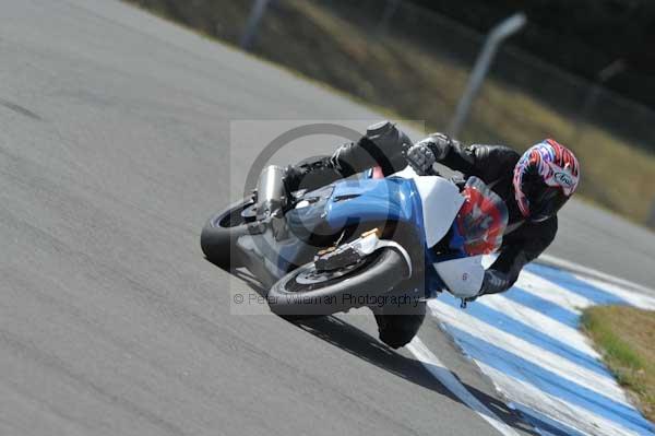 Motorcycle action photographs;Trackday digital images;donington;donington park leicestershire;donington photographs;event digital images;eventdigitalimages;no limits trackday;peter wileman photography;trackday;trackday photos