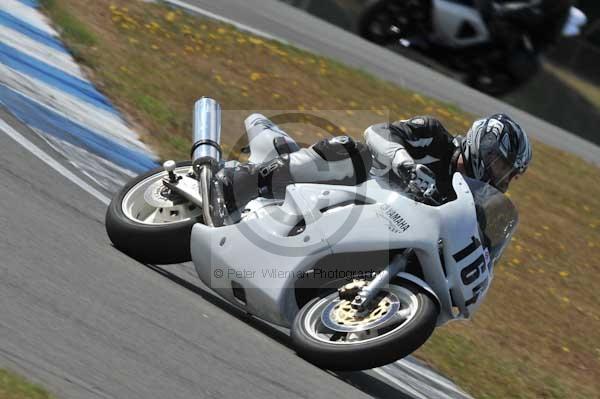 Motorcycle action photographs;Trackday digital images;donington;donington park leicestershire;donington photographs;event digital images;eventdigitalimages;no limits trackday;peter wileman photography;trackday;trackday photos
