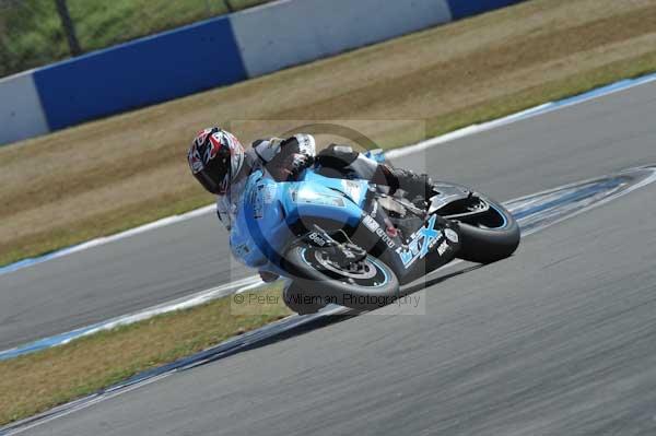 Motorcycle action photographs;Trackday digital images;donington;donington park leicestershire;donington photographs;event digital images;eventdigitalimages;no limits trackday;peter wileman photography;trackday;trackday photos