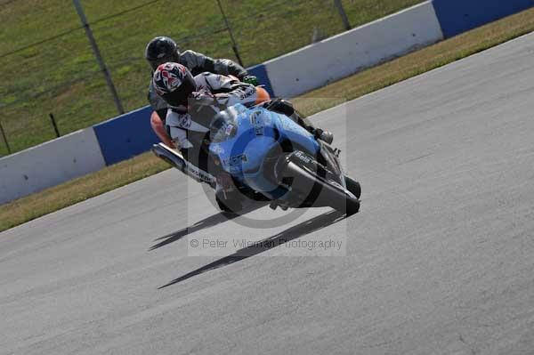 Motorcycle action photographs;Trackday digital images;donington;donington park leicestershire;donington photographs;event digital images;eventdigitalimages;no limits trackday;peter wileman photography;trackday;trackday photos