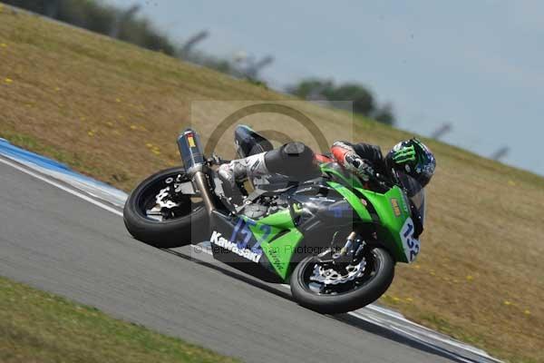 Motorcycle action photographs;Trackday digital images;donington;donington park leicestershire;donington photographs;event digital images;eventdigitalimages;no limits trackday;peter wileman photography;trackday;trackday photos