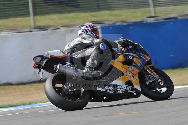 Motorcycle action photographs;Trackday digital images;donington;donington park leicestershire;donington photographs;event digital images;eventdigitalimages;no limits trackday;peter wileman photography;trackday;trackday photos