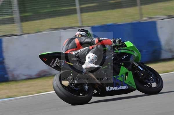 Motorcycle action photographs;Trackday digital images;donington;donington park leicestershire;donington photographs;event digital images;eventdigitalimages;no limits trackday;peter wileman photography;trackday;trackday photos