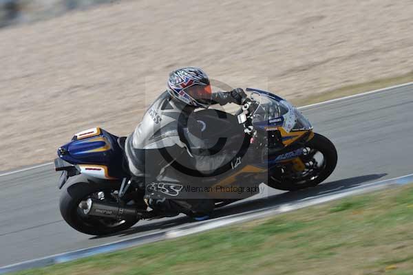 Motorcycle action photographs;Trackday digital images;donington;donington park leicestershire;donington photographs;event digital images;eventdigitalimages;no limits trackday;peter wileman photography;trackday;trackday photos
