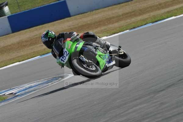 Motorcycle action photographs;Trackday digital images;donington;donington park leicestershire;donington photographs;event digital images;eventdigitalimages;no limits trackday;peter wileman photography;trackday;trackday photos