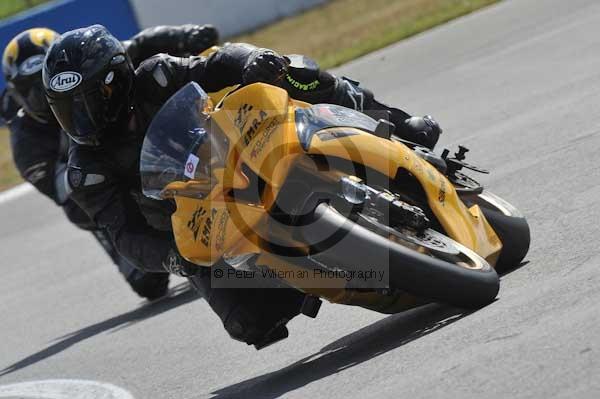 Motorcycle action photographs;Trackday digital images;donington;donington park leicestershire;donington photographs;event digital images;eventdigitalimages;no limits trackday;peter wileman photography;trackday;trackday photos