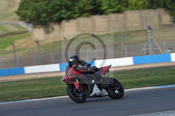 Motorcycle action photographs;Trackday digital images;donington;donington park leicestershire;donington photographs;event digital images;eventdigitalimages;no limits trackday;peter wileman photography;trackday;trackday photos