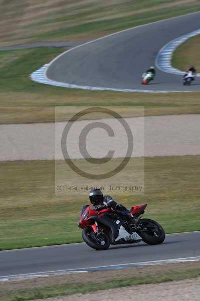 Motorcycle action photographs;Trackday digital images;donington;donington park leicestershire;donington photographs;event digital images;eventdigitalimages;no limits trackday;peter wileman photography;trackday;trackday photos