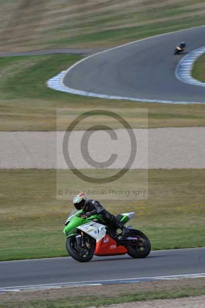 Motorcycle action photographs;Trackday digital images;donington;donington park leicestershire;donington photographs;event digital images;eventdigitalimages;no limits trackday;peter wileman photography;trackday;trackday photos