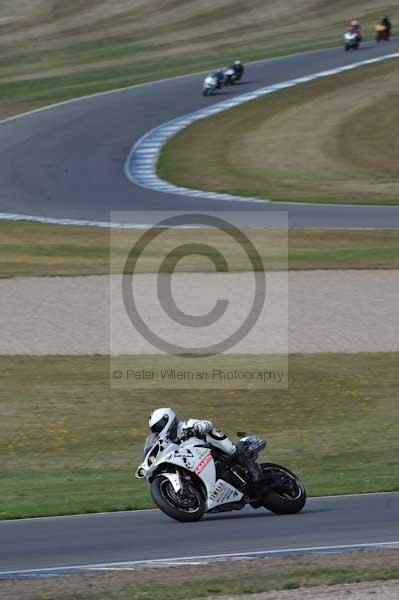 Motorcycle action photographs;Trackday digital images;donington;donington park leicestershire;donington photographs;event digital images;eventdigitalimages;no limits trackday;peter wileman photography;trackday;trackday photos