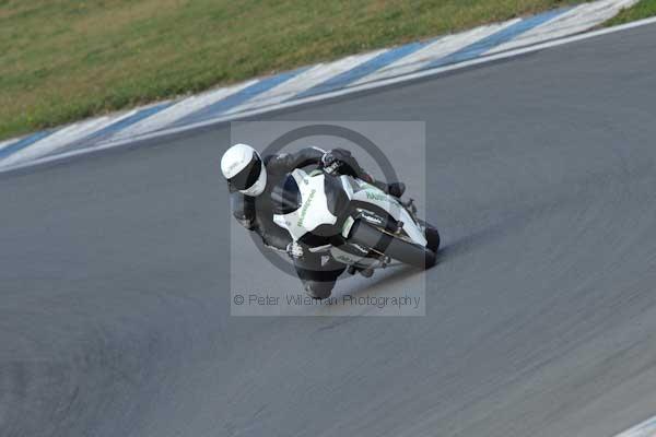 Motorcycle action photographs;Trackday digital images;donington;donington park leicestershire;donington photographs;event digital images;eventdigitalimages;no limits trackday;peter wileman photography;trackday;trackday photos