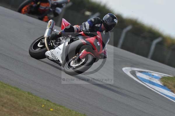 Motorcycle action photographs;Trackday digital images;donington;donington park leicestershire;donington photographs;event digital images;eventdigitalimages;no limits trackday;peter wileman photography;trackday;trackday photos
