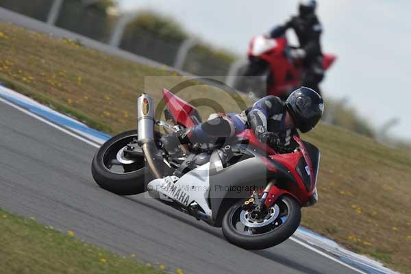 Motorcycle action photographs;Trackday digital images;donington;donington park leicestershire;donington photographs;event digital images;eventdigitalimages;no limits trackday;peter wileman photography;trackday;trackday photos