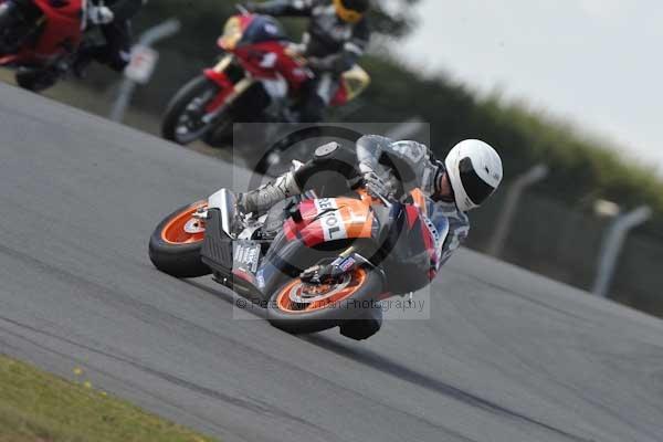 Motorcycle action photographs;Trackday digital images;donington;donington park leicestershire;donington photographs;event digital images;eventdigitalimages;no limits trackday;peter wileman photography;trackday;trackday photos