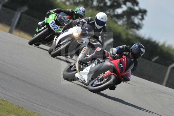 Motorcycle action photographs;Trackday digital images;donington;donington park leicestershire;donington photographs;event digital images;eventdigitalimages;no limits trackday;peter wileman photography;trackday;trackday photos