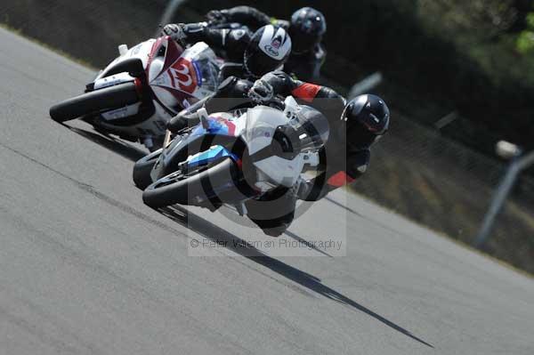 Motorcycle action photographs;Trackday digital images;donington;donington park leicestershire;donington photographs;event digital images;eventdigitalimages;no limits trackday;peter wileman photography;trackday;trackday photos
