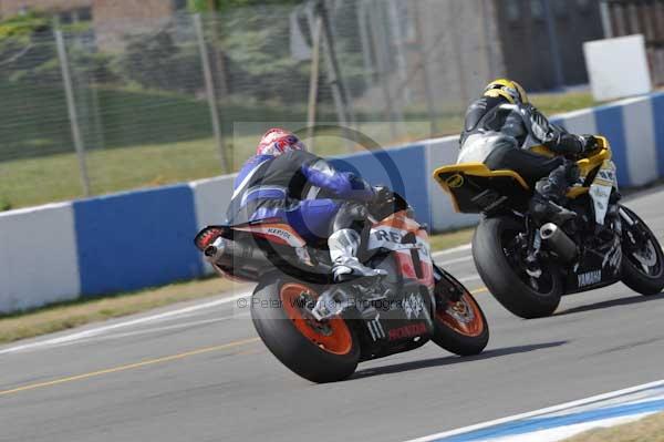 Motorcycle action photographs;Trackday digital images;donington;donington park leicestershire;donington photographs;event digital images;eventdigitalimages;no limits trackday;peter wileman photography;trackday;trackday photos