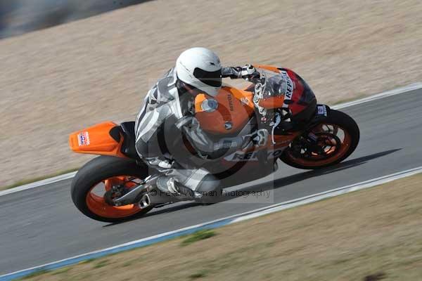 Motorcycle action photographs;Trackday digital images;donington;donington park leicestershire;donington photographs;event digital images;eventdigitalimages;no limits trackday;peter wileman photography;trackday;trackday photos