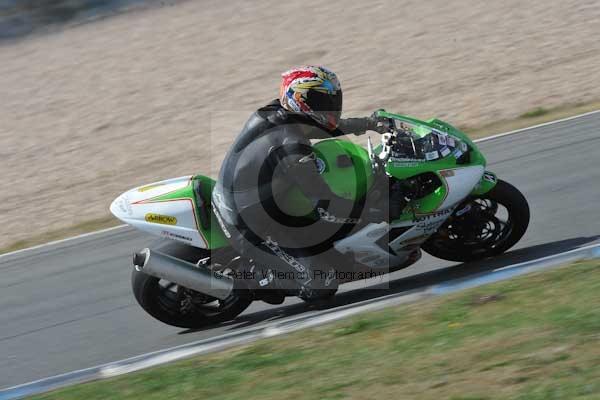 Motorcycle action photographs;Trackday digital images;donington;donington park leicestershire;donington photographs;event digital images;eventdigitalimages;no limits trackday;peter wileman photography;trackday;trackday photos