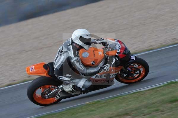Motorcycle action photographs;Trackday digital images;donington;donington park leicestershire;donington photographs;event digital images;eventdigitalimages;no limits trackday;peter wileman photography;trackday;trackday photos