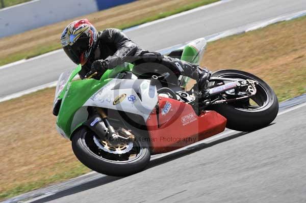 Motorcycle action photographs;Trackday digital images;donington;donington park leicestershire;donington photographs;event digital images;eventdigitalimages;no limits trackday;peter wileman photography;trackday;trackday photos