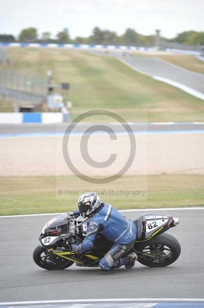 Motorcycle action photographs;Trackday digital images;donington;donington park leicestershire;donington photographs;event digital images;eventdigitalimages;no limits trackday;peter wileman photography;trackday;trackday photos