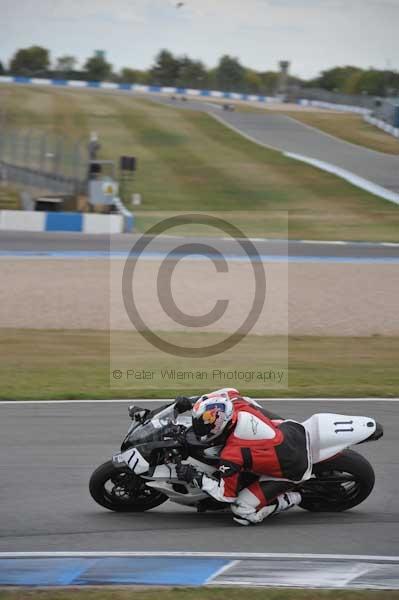 Motorcycle action photographs;Trackday digital images;donington;donington park leicestershire;donington photographs;event digital images;eventdigitalimages;no limits trackday;peter wileman photography;trackday;trackday photos
