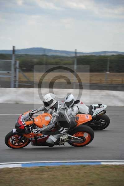 Motorcycle action photographs;Trackday digital images;donington;donington park leicestershire;donington photographs;event digital images;eventdigitalimages;no limits trackday;peter wileman photography;trackday;trackday photos