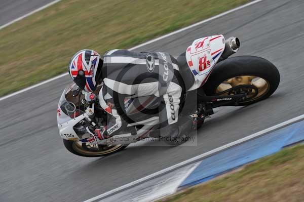 Motorcycle action photographs;Trackday digital images;donington;donington park leicestershire;donington photographs;event digital images;eventdigitalimages;no limits trackday;peter wileman photography;trackday;trackday photos