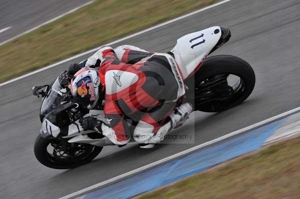 Motorcycle action photographs;Trackday digital images;donington;donington park leicestershire;donington photographs;event digital images;eventdigitalimages;no limits trackday;peter wileman photography;trackday;trackday photos