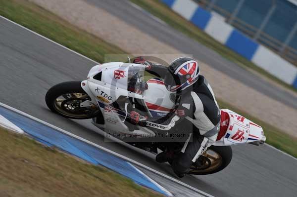 Motorcycle action photographs;Trackday digital images;donington;donington park leicestershire;donington photographs;event digital images;eventdigitalimages;no limits trackday;peter wileman photography;trackday;trackday photos