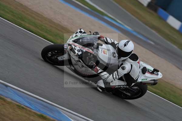 Motorcycle action photographs;Trackday digital images;donington;donington park leicestershire;donington photographs;event digital images;eventdigitalimages;no limits trackday;peter wileman photography;trackday;trackday photos