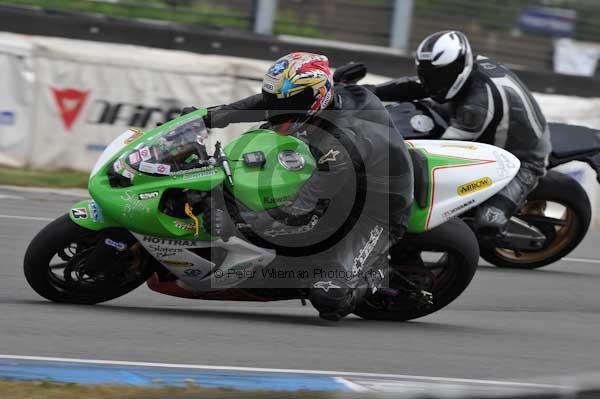 Motorcycle action photographs;Trackday digital images;donington;donington park leicestershire;donington photographs;event digital images;eventdigitalimages;no limits trackday;peter wileman photography;trackday;trackday photos