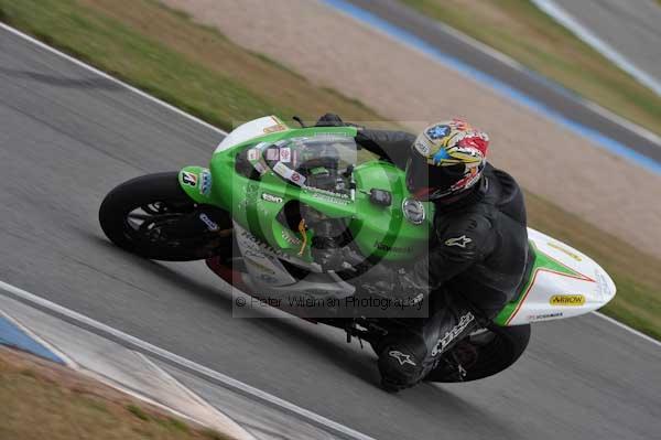 Motorcycle action photographs;Trackday digital images;donington;donington park leicestershire;donington photographs;event digital images;eventdigitalimages;no limits trackday;peter wileman photography;trackday;trackday photos