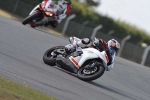 Motorcycle-action-photographs;Trackday-digital-images;donington;donington-park-leicestershire;donington-photographs;event-digital-images;eventdigitalimages;no-limits-trackday;peter-wileman-photography;trackday;trackday-photos