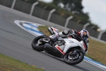 Motorcycle-action-photographs;Trackday-digital-images;donington;donington-park-leicestershire;donington-photographs;event-digital-images;eventdigitalimages;no-limits-trackday;peter-wileman-photography;trackday;trackday-photos