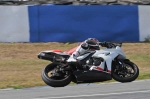 Motorcycle-action-photographs;Trackday-digital-images;donington;donington-park-leicestershire;donington-photographs;event-digital-images;eventdigitalimages;no-limits-trackday;peter-wileman-photography;trackday;trackday-photos
