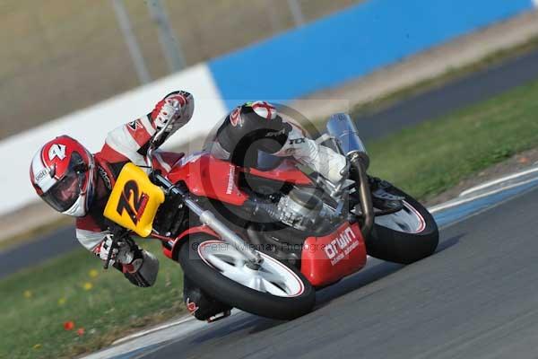Motorcycle action photographs;Trackday digital images;donington;donington park leicestershire;donington photographs;event digital images;eventdigitalimages;no limits trackday;peter wileman photography;trackday;trackday photos